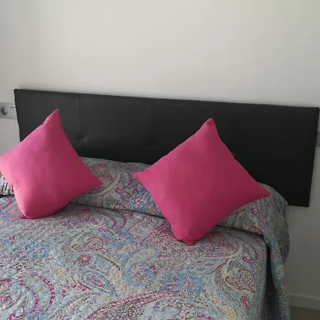 Skol 406a By Completely Lägenhet